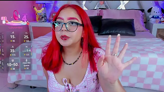 Snapshot of AnngelaSkye chatting on 14, 2, 2025 AnngelaSkye online show from 14, 2, 2025