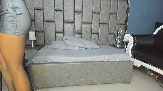 Matureyulyet online show from 12, 10, 2025