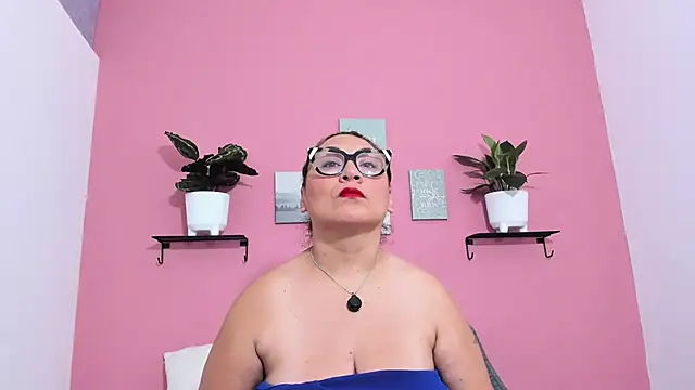 Karo 11  online show from 17, 9, 2025