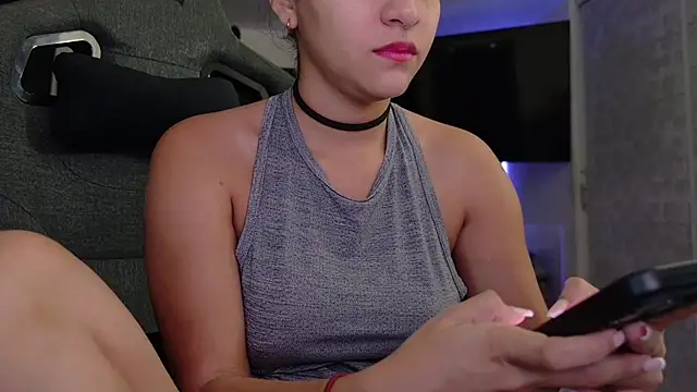 Lucy Fer5 online show from 29, 3, 2026