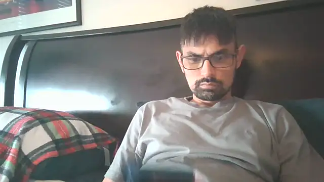 Snapshot of spence204011 chatting on 16, 6, 2026 spence204011 online show from 16, 6, 2026