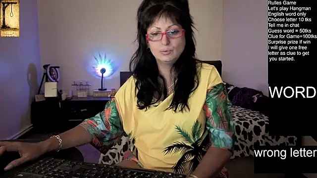 Snapshot of YourDreamLoverr chatting on 30, 7, 2026 YourDreamLoverr online show from 30, 7, 2026