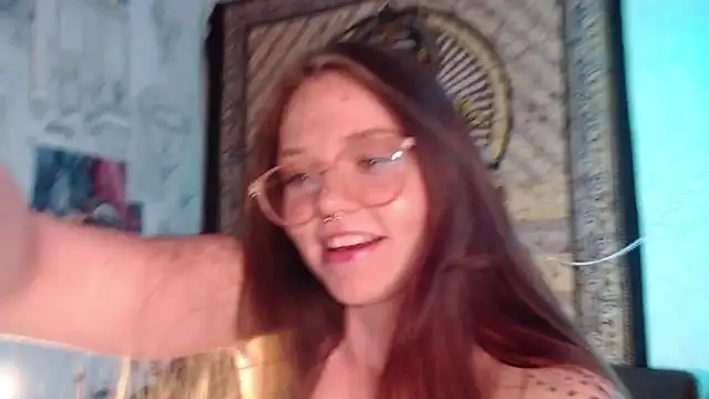 cranberry hot online show from 16, 3, 2025