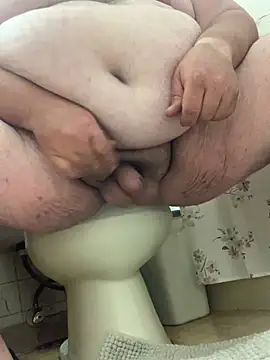 Snapshot of xxxtremlydirtyman chatting on 2, 6, 2026 xxxtremlydirtyman online show from 2, 6, 2026