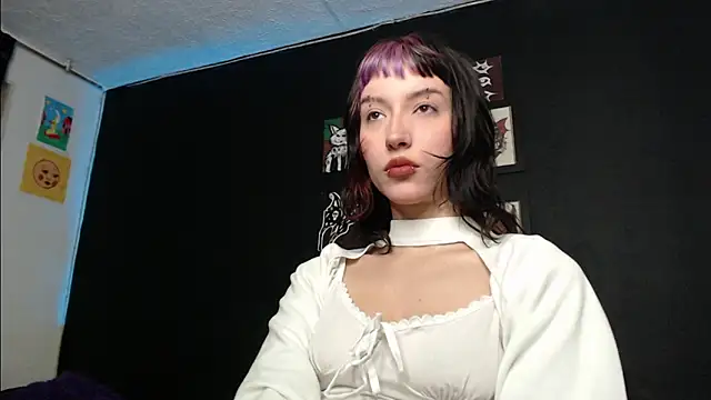 Snapshot of niakat_ chatting on 17, 1, 2025 niakat online show from 17, 1, 2025