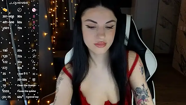 Mary   Moore online show from 14, 2, 2025