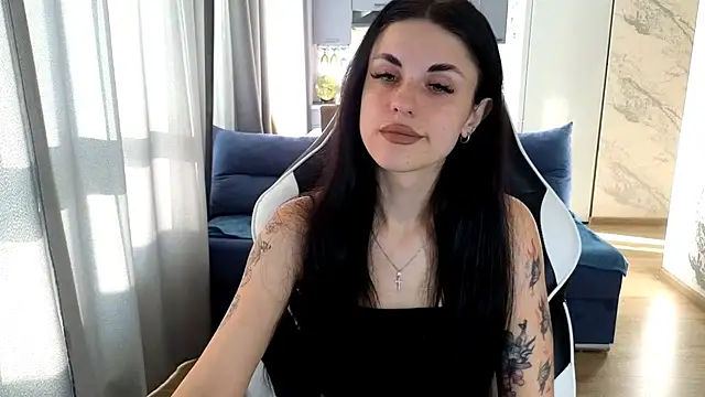 Mary   Moore online show from 11, 9, 2025