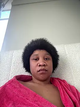 Snapshot of ongeziwe73 chatting on 13, 6, 2026 ongeziwe73 online show from 13, 6, 2026