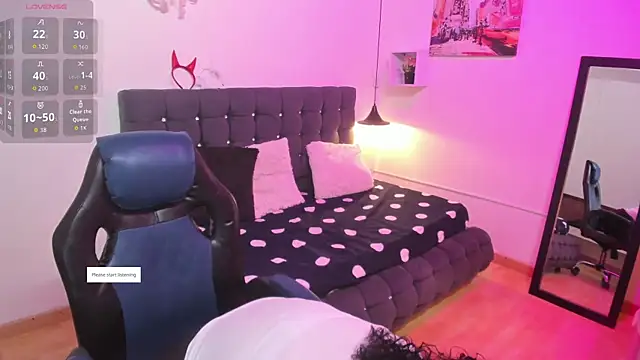 Aliciia cute1 online show from 27, 11, 2025