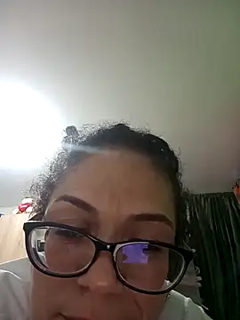 Aliciia cute1 online show from 25, 2, 2026