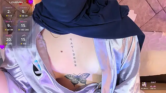 anna-henao online show from 5, 12, 2025