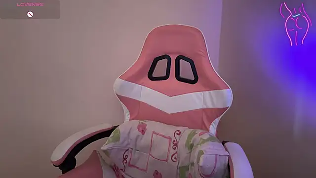 SweetPaige  online show from 23, 2, 2025