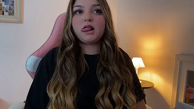 SweetPaige  online show from 30, 11, 2025