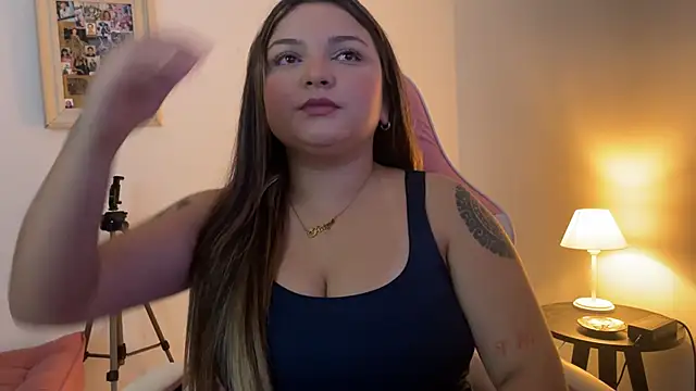 SweetPaige  online show from 5, 2, 2026