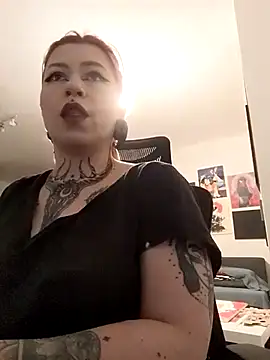 Snapshot of divine_eve chatting on 17, 3, 2025 divine eve online show from 17, 3, 2025