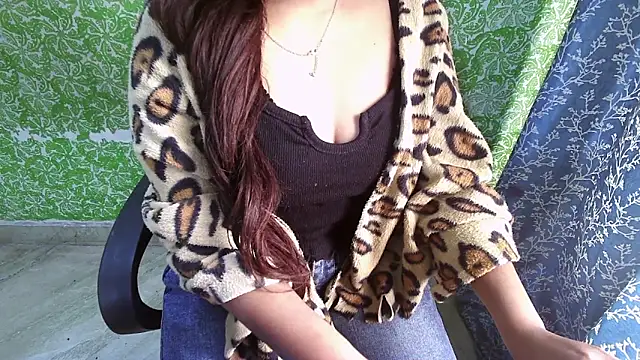  mOOn light  online show from 4, 12, 2025