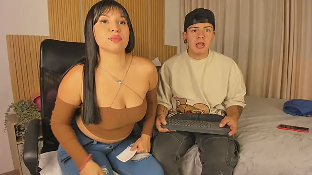 lucy Bensonn online show from 21, 2, 2025