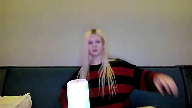 sashakiss99 online show from 2, 1, 2025