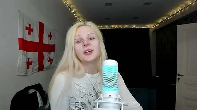 sashakiss99 online show from 1, 3, 2025