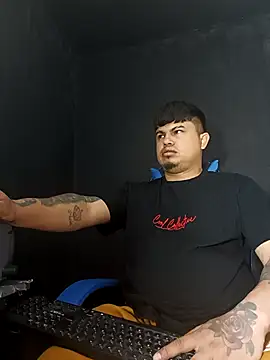 Snapshot of DickMasterfindom chatting on 2, 2, 2026 DickMasterfindom online show from 2, 2, 2026