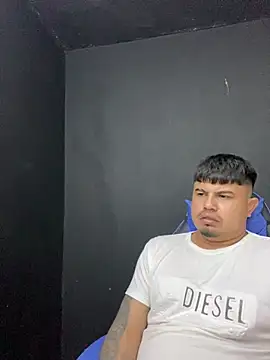 Snapshot of DickMasterfindom chatting on 25, 6, 2026 DickMasterfindom online show from 25, 6, 2026