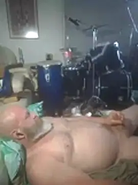 iambradz online show from 4, 11, 2025