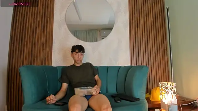 Snapshot of AlessandroDybala chatting on 22, 3, 2025 AlessandroDybala online show from 22, 3, 2025