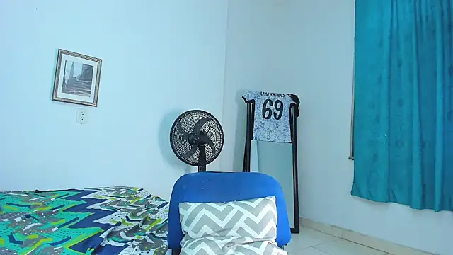 Snapshot of AlessandroDybala chatting on 3, 2, 2026 AlessandroDybala online show from 3, 2, 2026