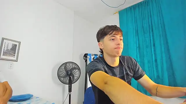 Snapshot of AlessandroDybala chatting on 19, 2, 2026 AlessandroDybala online show from 19, 2, 2026