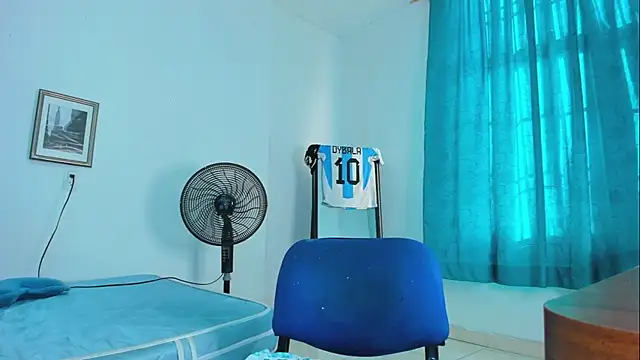 Snapshot of AlessandroDybala chatting on 26, 2, 2026 AlessandroDybala online show from 26, 2, 2026