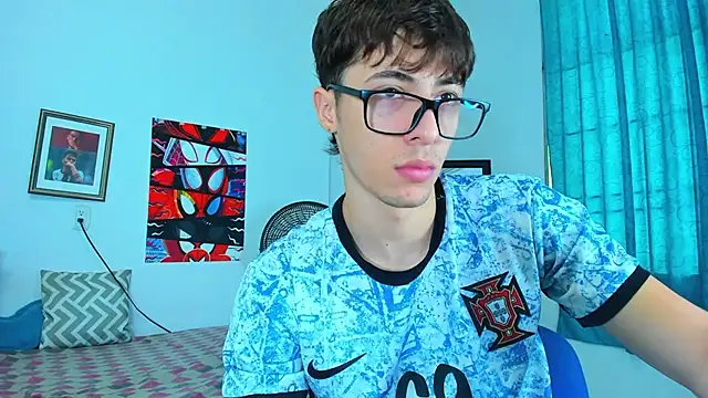Snapshot of AlessandroDybala chatting on 28, 5, 2026 AlessandroDybala online show from 28, 5, 2026