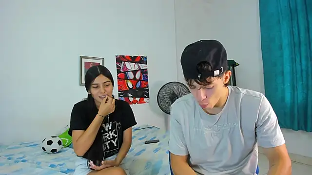 Snapshot of AlessandroDybala chatting on 23, 7, 2026 AlessandroDybala online show from 23, 7, 2026