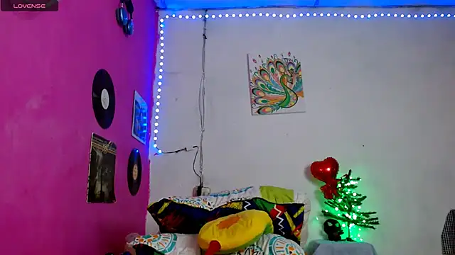 sensitive brunette online show from 4, 1, 2025