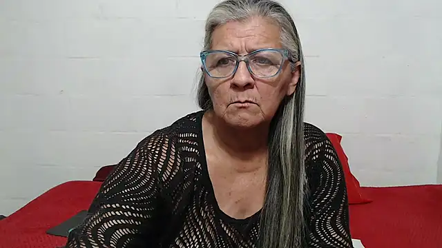candy mature  online show from 27, 10, 2025