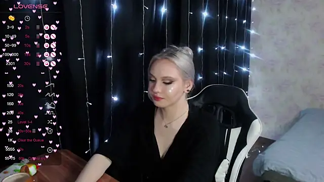 VikaPowers online show from 1, 2, 2025