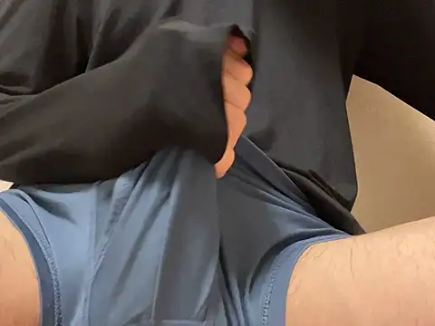 Snapshot of lkun9 chatting on 20, 10, 2025 lkun9 online show from 20, 10, 2025