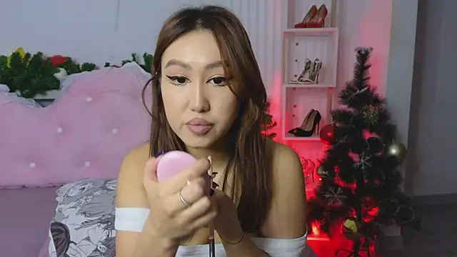Diana Moon  online show from 16, 12, 2024