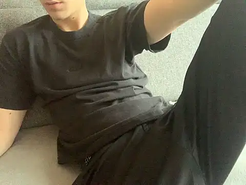 Honeeymaster online show from 5, 1, 2025