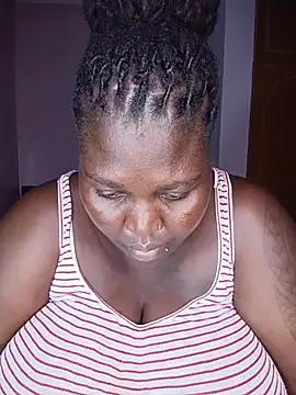 Snapshot of African_Bigass chatting on 25, 6, 2026 African Bigass online show from 25, 6, 2026
