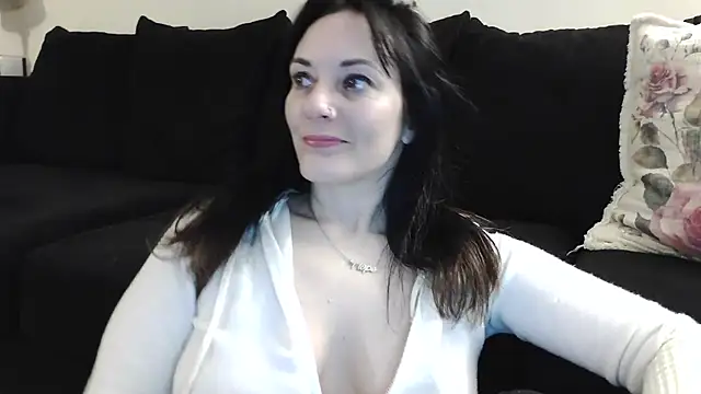 CrystalLakeXO online show from 1, 10, 2025