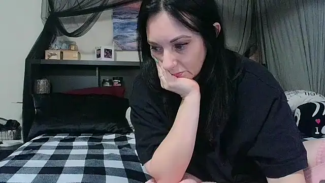 CrystalLakeXO online show from 13, 1, 2026