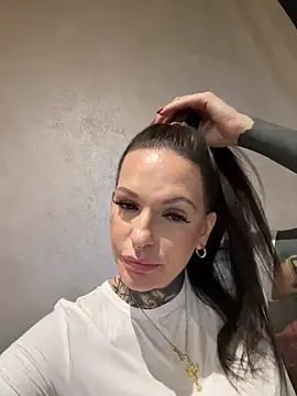 AileenInkOfficial online show from 22, 1, 2025