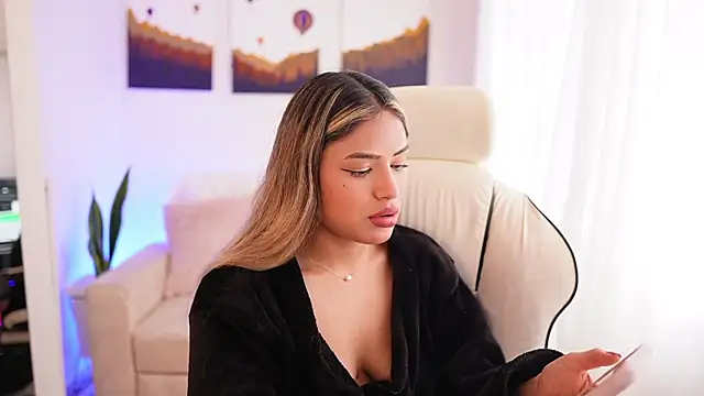 SaraParisi online show from 21, 12, 2024