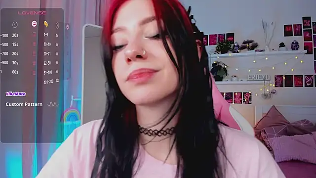 arielabradberry online show from 24, 12, 2024