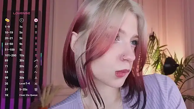 arielabradberry online show from 13, 11, 2025