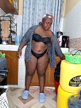 Snapshot of tilda_naughty chatting on 23, 5, 2026 tilda naughty online show from 23, 5, 2026