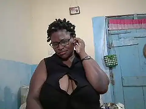 Snapshot of sexy_bigboobss chatting on 5, 7, 2026 sexy bigboobss online show from 5, 7, 2026