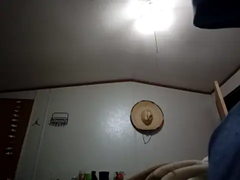 Xoc8  online show from 18, 12, 2025