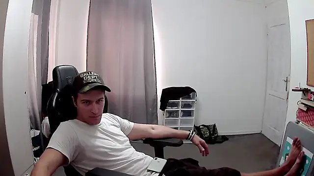 PKrisztian online show from 9, 10, 2025