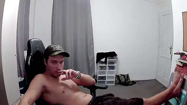 PKrisztian online show from 12, 10, 2025